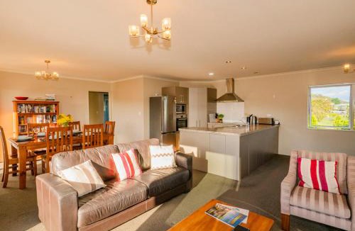 Cooks Beach House | Home Base - Cooks Beach Holiday Home