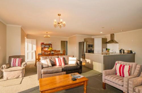 Cooks Beach House | Home Base - Cooks Beach Holiday Home