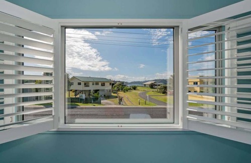 Whitianga House | Hosts on the Coast Beach on Buffalo