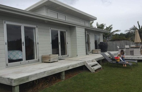 Cooks Beach House | Hosts on the Coast Lake Escape on Scott