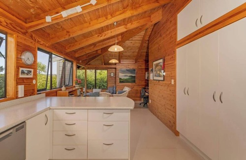 Cooks Beach House | Hosts on the Coast Peaceful on Purangi