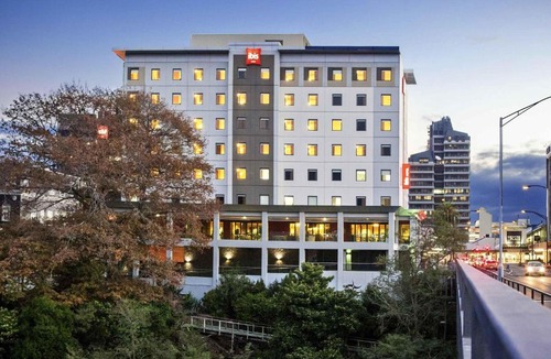 Hamilton Hotel | ibis Hamilton Tainui