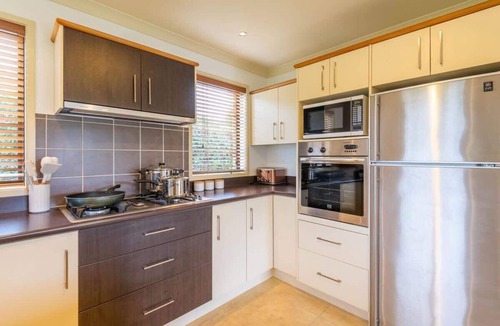 Lynmore House | Iles Inn - Spa Pool, Pets OK, Walk to Forest