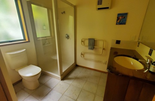 Tairua House | Incomparable Ocean & Island Views. Walk to the Beach.