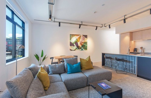 Nelson City Centre Apartment | Inner City Apartment 1 with Car Park + Rooftop Balcony