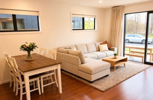 Jacks Point House | Jacks Point Escape | Brand New 3BR Home