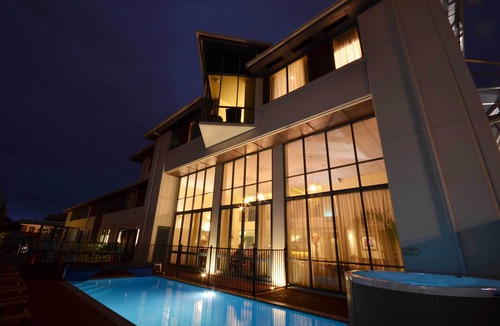 Fenton Street Hotel | JetPark Hotel Rotorua