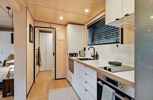 Okere Falls House | Kakariki Tiny House - Bush Sauna, Okere Falls
