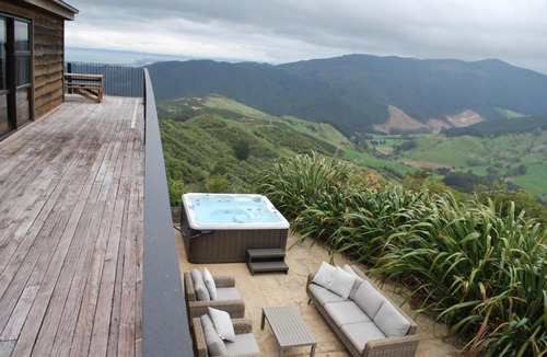 Kairuru House | Kea Ridge King Ensuite Room
