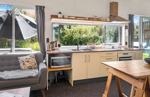 Turangi House | Kopu Cottage - Turangi Holiday Home
