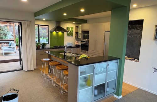 Bethlehem House | La Colina Vista - 3 bedroom house for a relaxing stay.