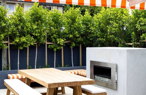 St. Heliers House | Laidback luxury by the beach - The Lombard