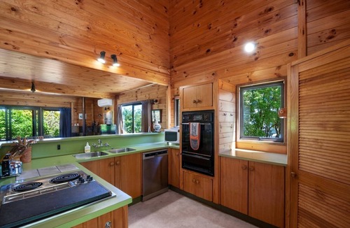 Waipahihi House | Lake Terrace Lockwood
