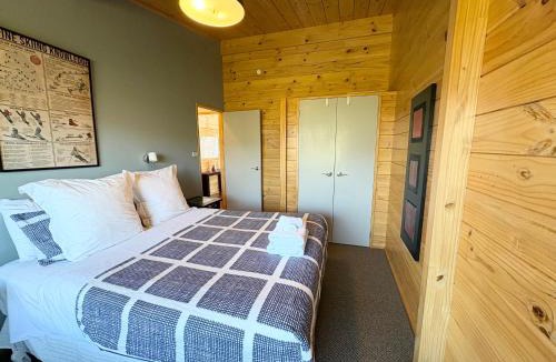 Lake Tekapo House | Lakeview Lockwood Lodge