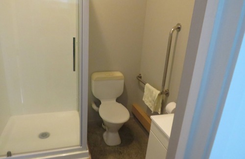 Coromandel Cabin | Large family/Group accommodation ,Games room Boat parking, 1 minute from town