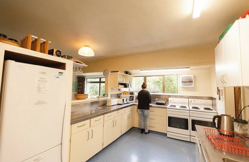 Ohakune Cabin | Large Group Lodge in Ohakune Sleeps 18 Roaring Fire Next to Carrot Park