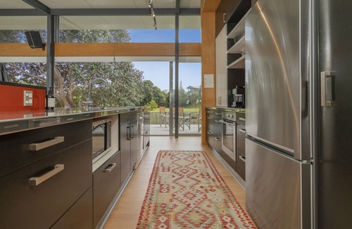 Pauanui House | Little Paua - Pauanui Holiday Home