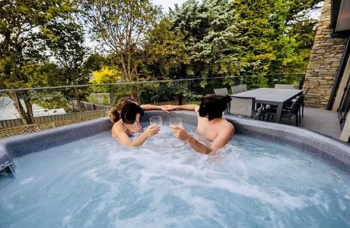 Wanaka Apartment | Longer break this Labour weekend @ Wanaka - 2026! Quality time with all u need