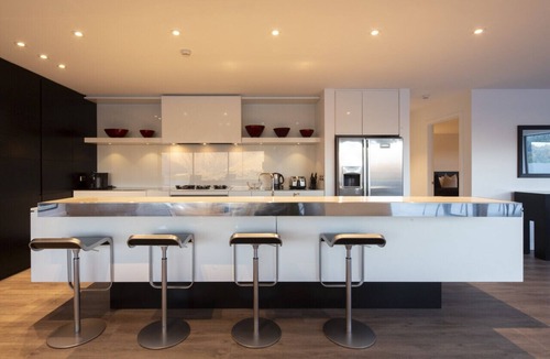 Fernhill Apartment | Lordens Apartment Two