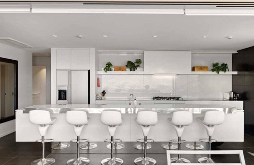 Fernhill Apartment | Lordens Penthouse | Hot Tub, BBQ, Gas Fire, A/C