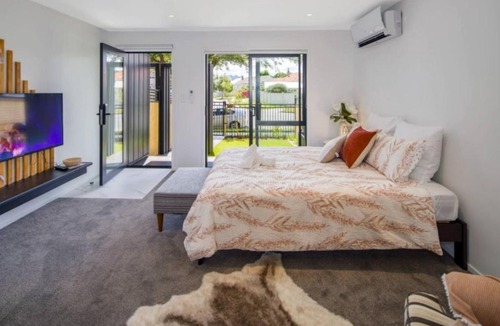 Lower Hutt House | Lower Hutt Hideaway