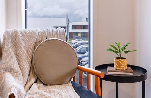 Christchurch City Centre Villa | Luxurious Studio: Prime location, City Centre