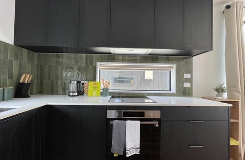 Saint Albans House | Luxury 2Bed2Bath Standalone Home With Parking