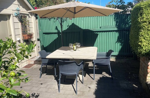 Ahuriri House | Luxury beachfront villa perfectly located in Ahuriri Napier