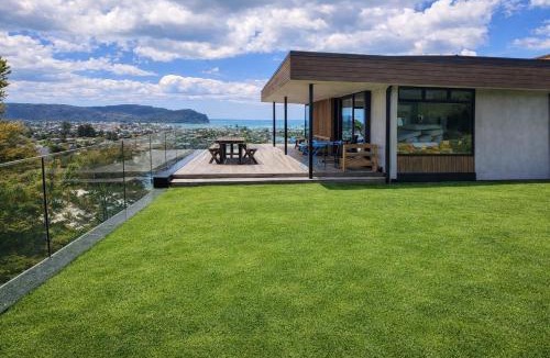 Whangamata House | Luxury Coastal Villa Whangamata Panoramic Ocean Views
