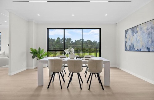 Flat Bush House | Luxury Corner New Home with Central AC 7BR 5BH