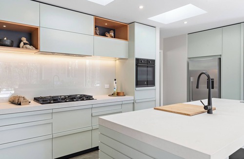 Solway House | Luxury Exclusive Retreat, Outdoor Spa, Outdoor Fire & Gardens | Pet-Friendly⁠