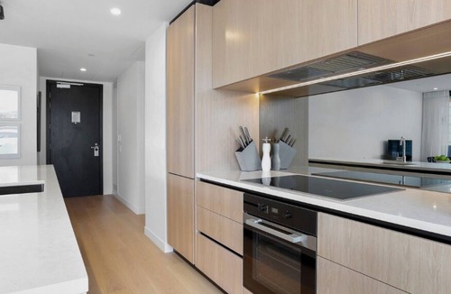 Auckland Central Business District Apartment | Luxury Executive Apartment in Auckland | 2BR