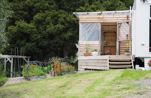 Paparoa Cottage | Mānuka Valley Farm