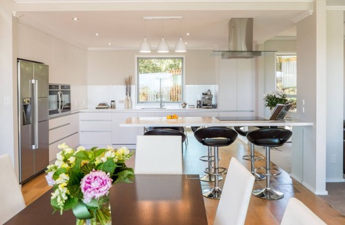New Plymouth CBD House | Magic on Molesworth in New Plymouth