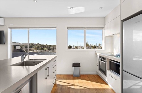 Milford House | Magnificent Marina Views, steps from the beach and Milford Village.