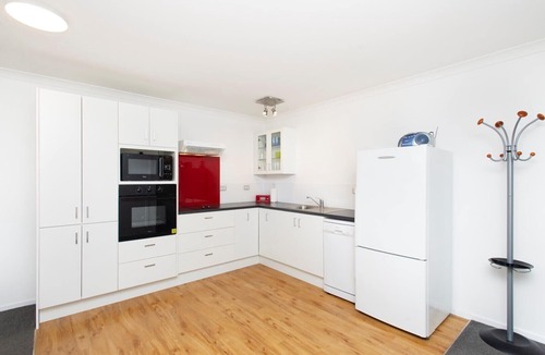 Papamoa Beach Apartment | Malibu Apartment by the Beach