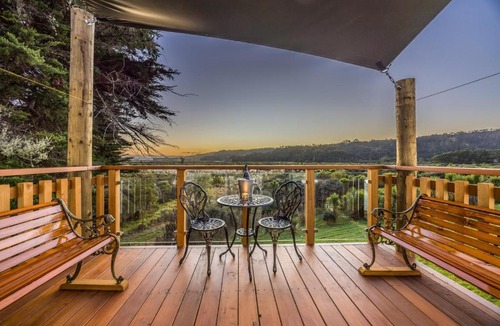 Kaukapakapa House | Manuka Bliss Heights - Close to Thermal Hot Pools
