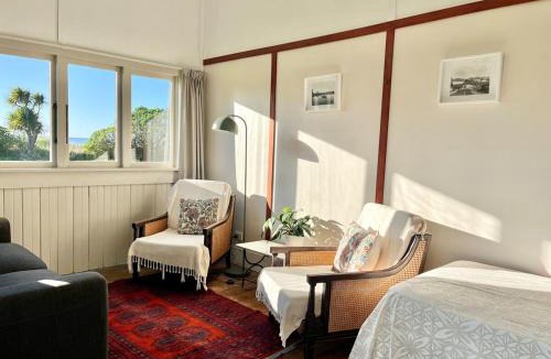 Collingwood Villa | Masters Place - A classic beachfront villa