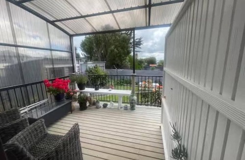 Riverton Apartment | Mitchell's Bay BnB