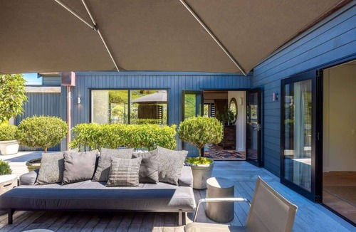 Blackpool House | Moa Whare -Oneroa and Blackpool Easy Island Living