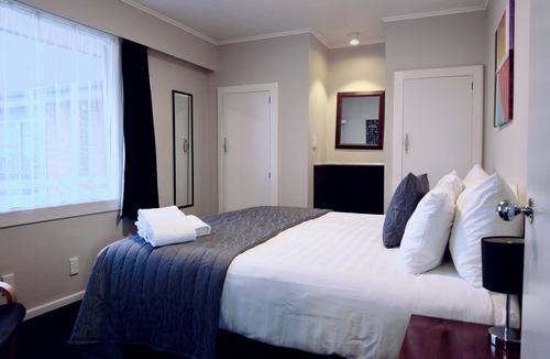 Invercargill Hotel | Moana Court Motel