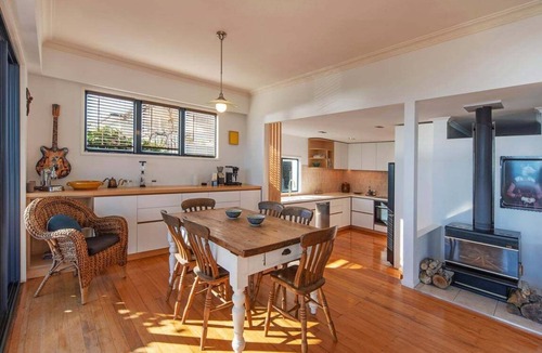 Nelson House | Moana Escape - Tasman Bay Views, Pool, Spa & Sauna