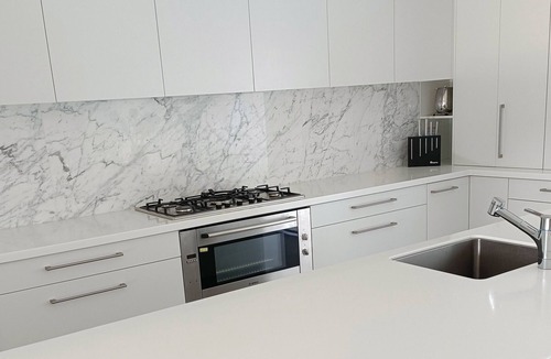 Pauanui House | Modern Beach home close to beach and Park