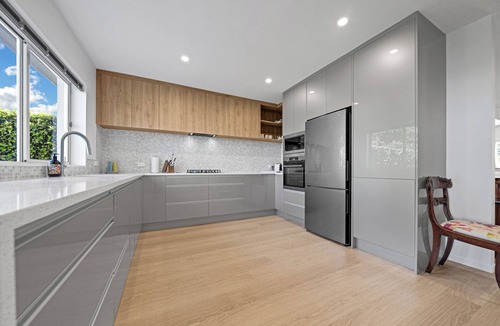 Devonport House | Modern Elegance by Bespoke Stays