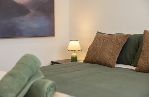 Prebbleton House | Modern family home, 3 bedrooms, 2 bathrooms Sleeps 6