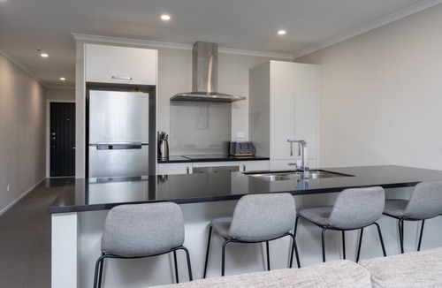 Te Rapa House | Modern work-ready Hamilton home with sauna and EV charging