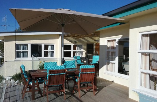 Kaiteriteri House | MooseManor