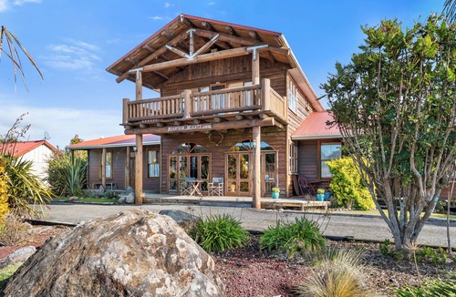 National Park Village Hotel | Mountain Heights Lodge