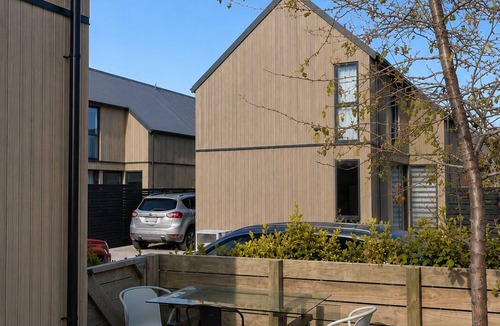 Kawarau Falls House | Mountain View, Cosy Retreat in Hanley’s Farm