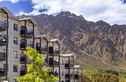 Frankton Apartment | Mountain View Exchange